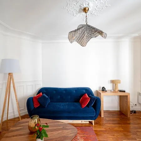 Magnificent Apt In The Heart Of The 18Th In Paris Apartment
